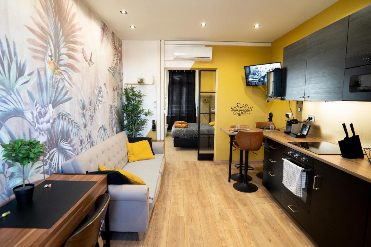 Capsule Premium Balneo & Home Cinema Valenciennes Kültér fotó